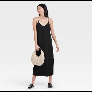 ✨NWT✨ Black Slip Dress